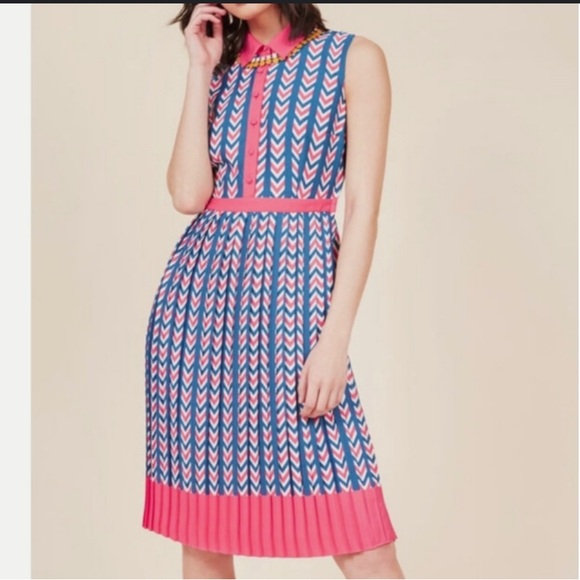 Modcloth Dresses & Skirts - ModCloth blue pink white chevron retro pleated collared midi dress